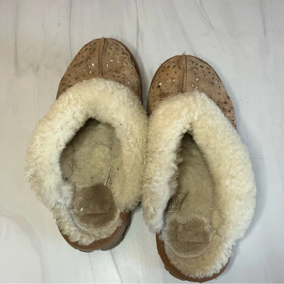 UGG Coquette Clog Slippers Laser Cut Chestnut 8 - Picture 7 of 8